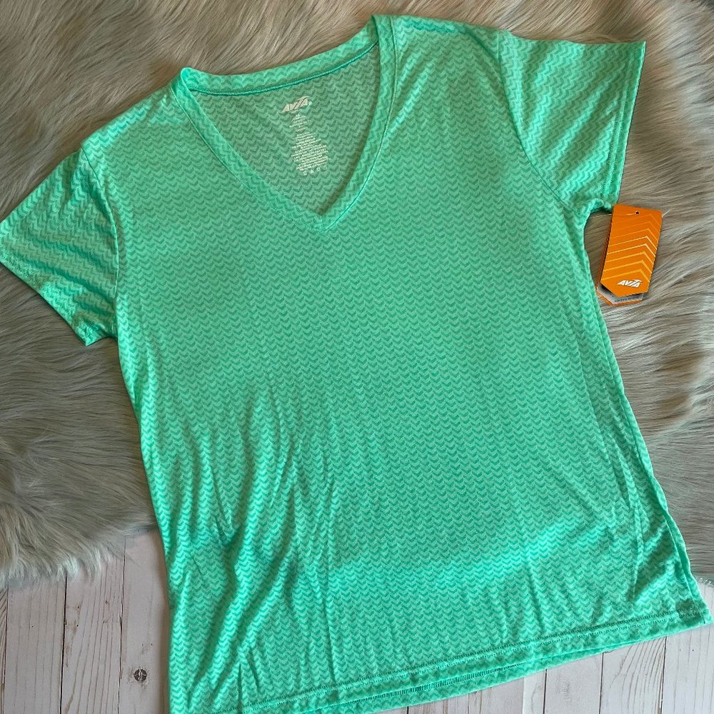 Avia Women’s Performance Tee Green Size XL